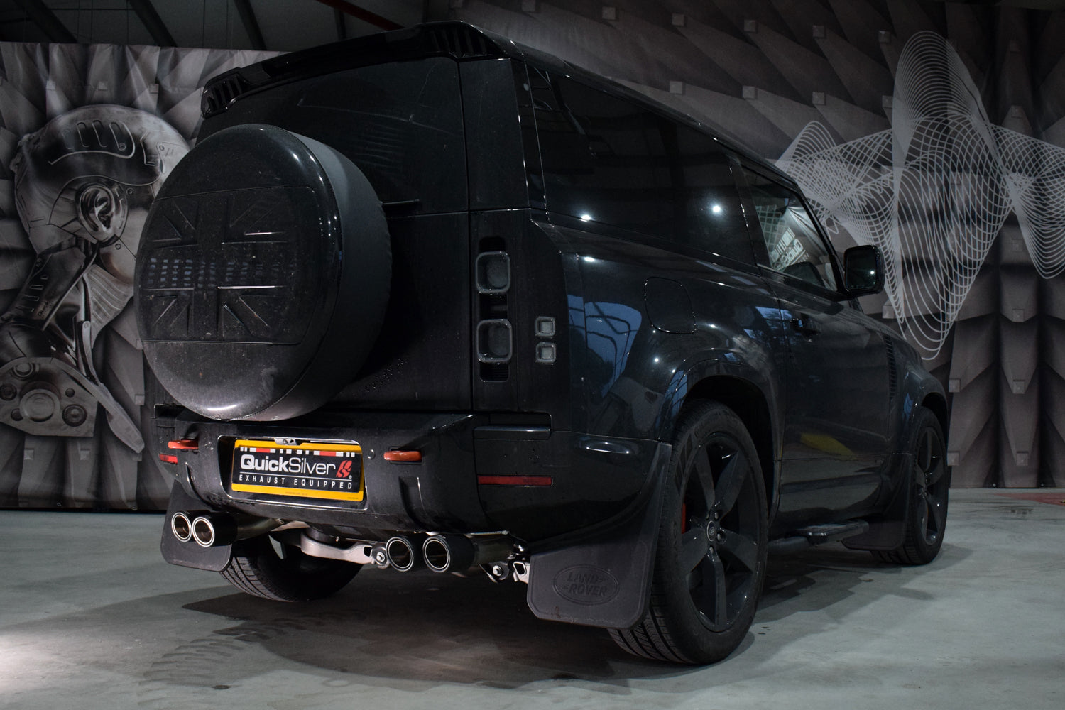 Land Rover Defender P425 V8 90, 110 OR 130 - SUPERSPORT System with Sound Architect™ (2025 on)