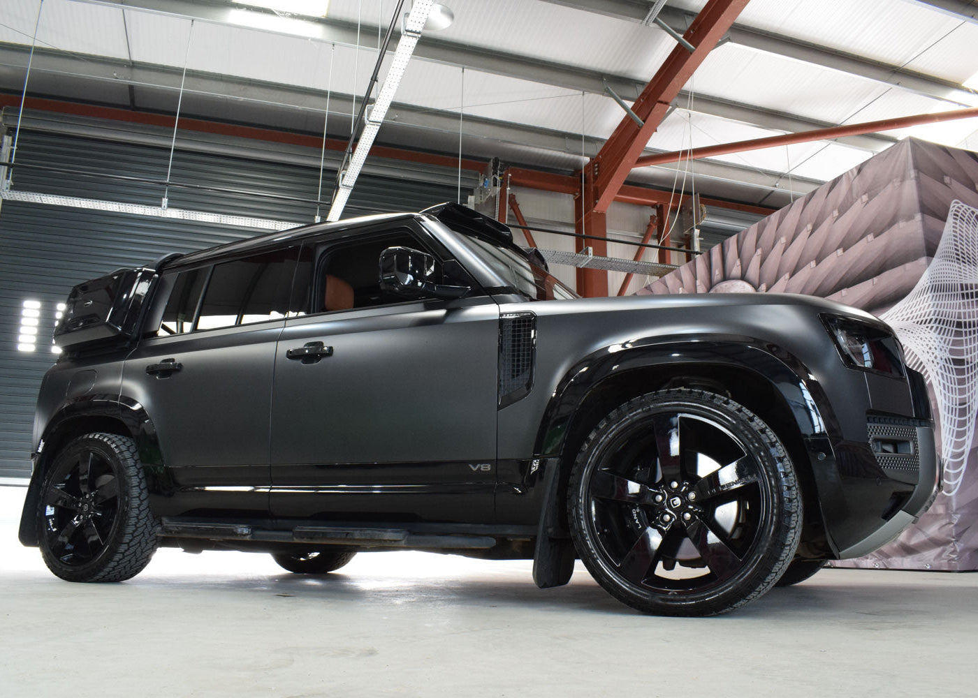 Land Rover Defender P525 V8 90, 110 OR 130 - SUPERSPORT System with Sound Architect™ (2021 on)